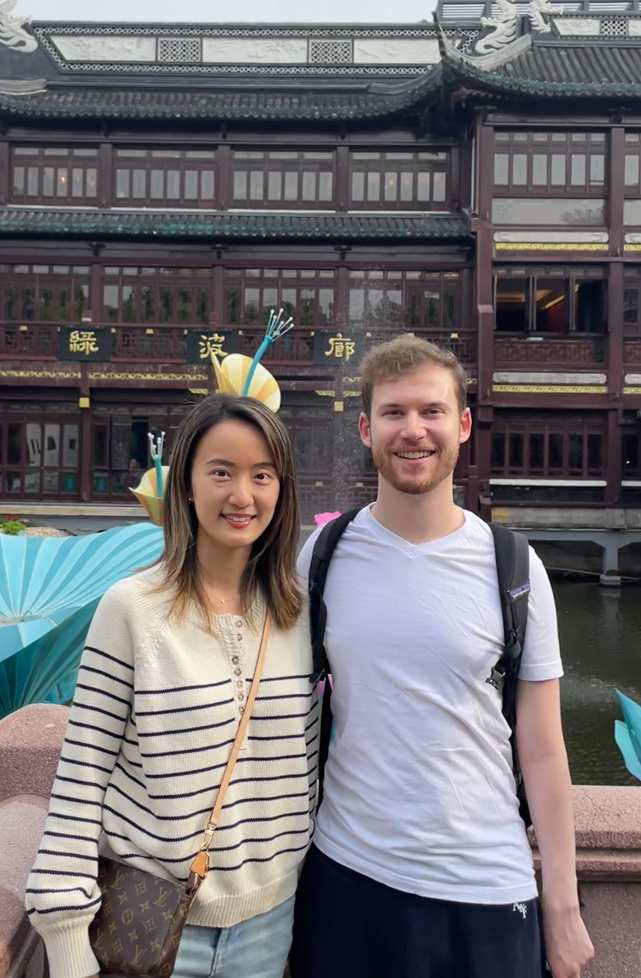 Portrait-style screenshot of Marianne and Reuben