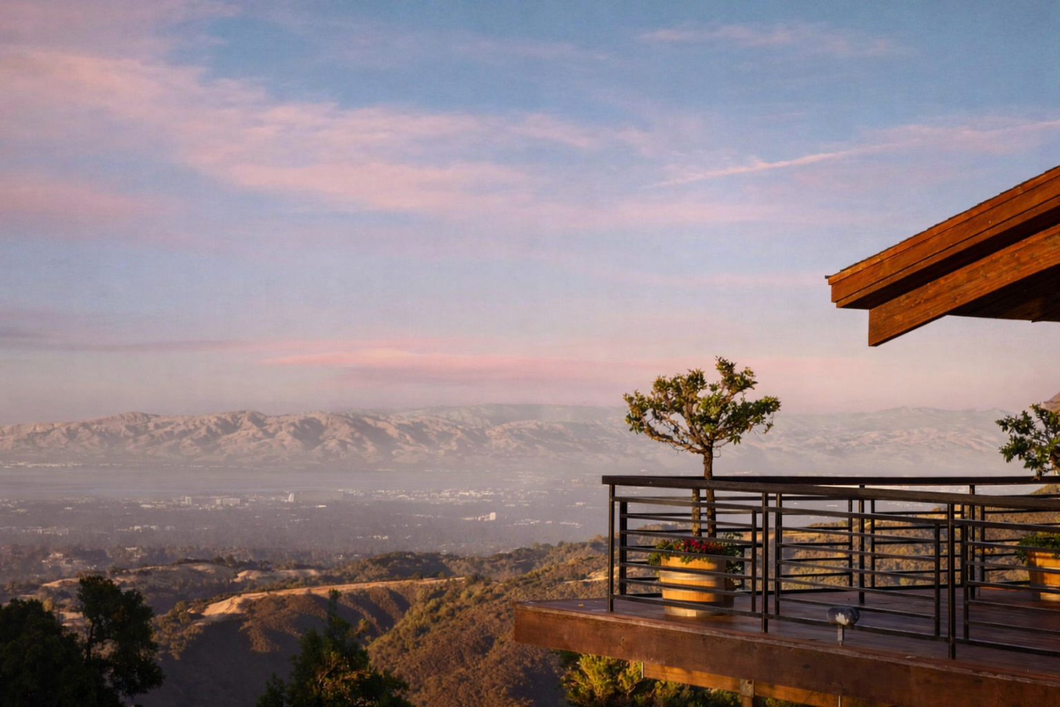 Deck at Thomas Fogarty Winery